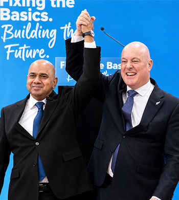 leader sample image